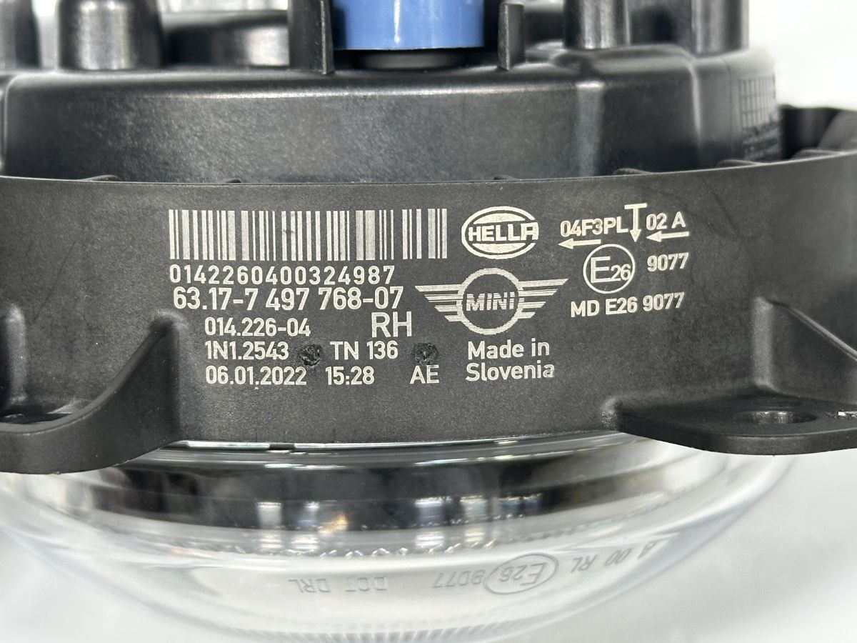 BMW ミニ F54 F55 純正 右フォグランプ Assy フォグライト LED 63.17-7 497 768-07 管理29966 FFCRYSTALESIA_COM