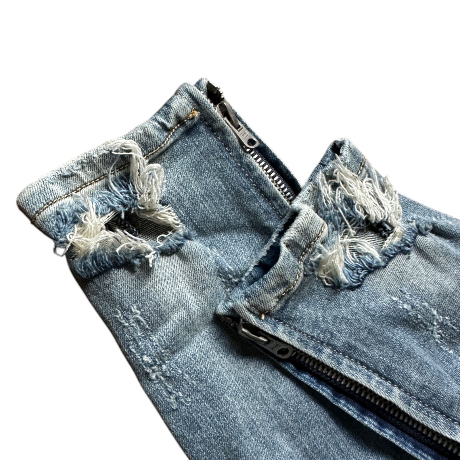 mnml ライトブルー スキニージーンズ ダメージ加工 28 mnml ライト