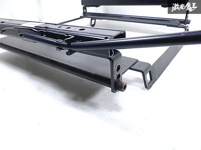☆スライド動作OK☆ RECARO レカロ 70系 ランドクルーザー ランクル ☆スライド動作OK☆ RECARO レカロ 70系 ランドクルーザー ランクル
