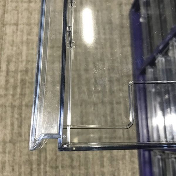 ブルー