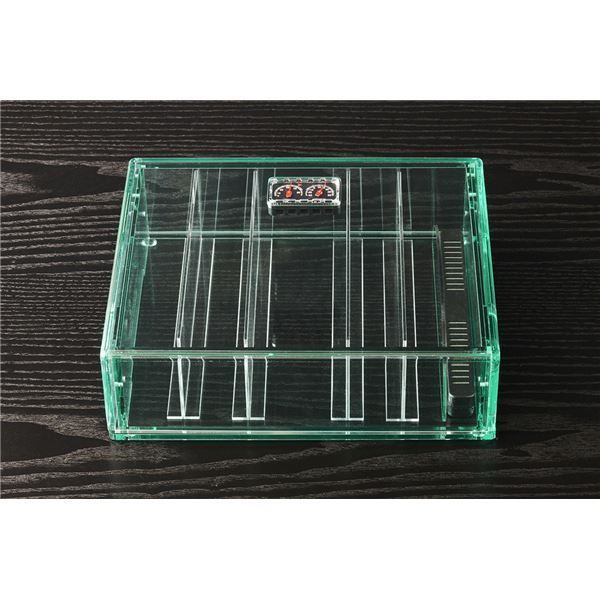 激安で高品質＆送料無料！ 日本製 高精度温湿度計 加湿器付き アクリルシガーボックス ヒュミドール クリア