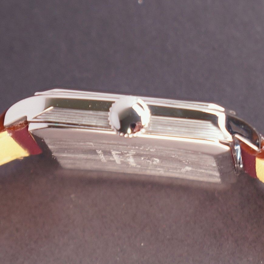 稼働極美品】ROSEMONT ノスタルジア 白文字盤 ラインストーン 電池  