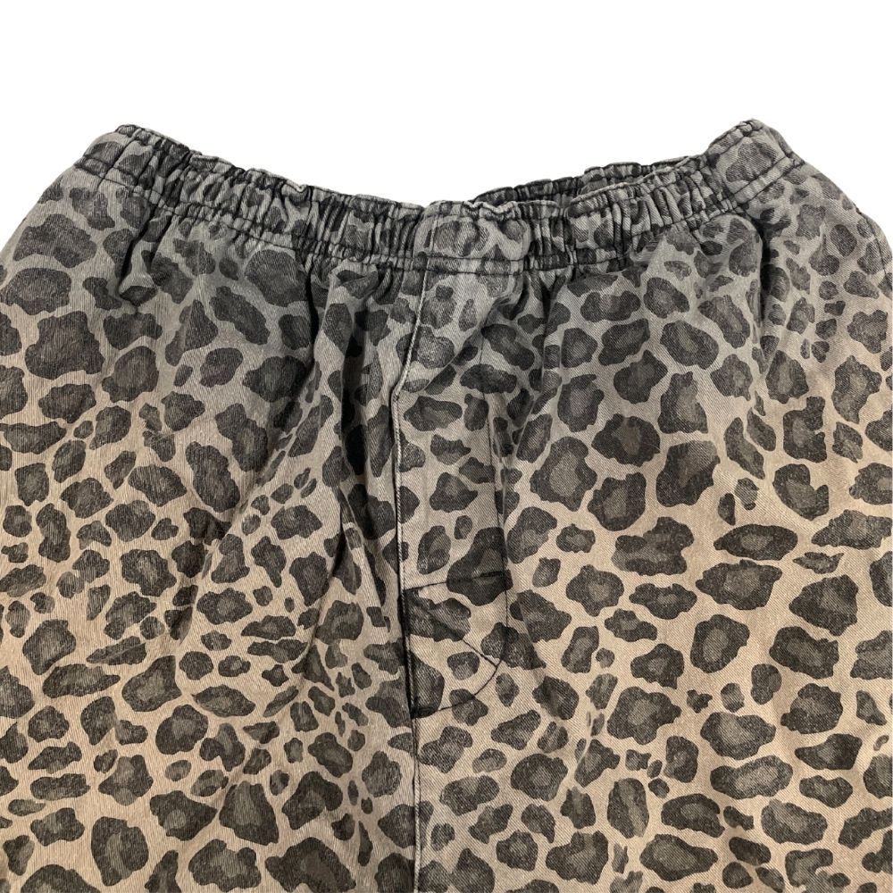1回着 STUSSY ステューシー レオパード ショーツ サイズL STUSSY ステューシー レオパード イージー ショーツ グレー