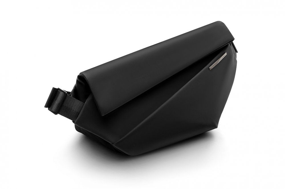 斜めがけ スリングバッグ