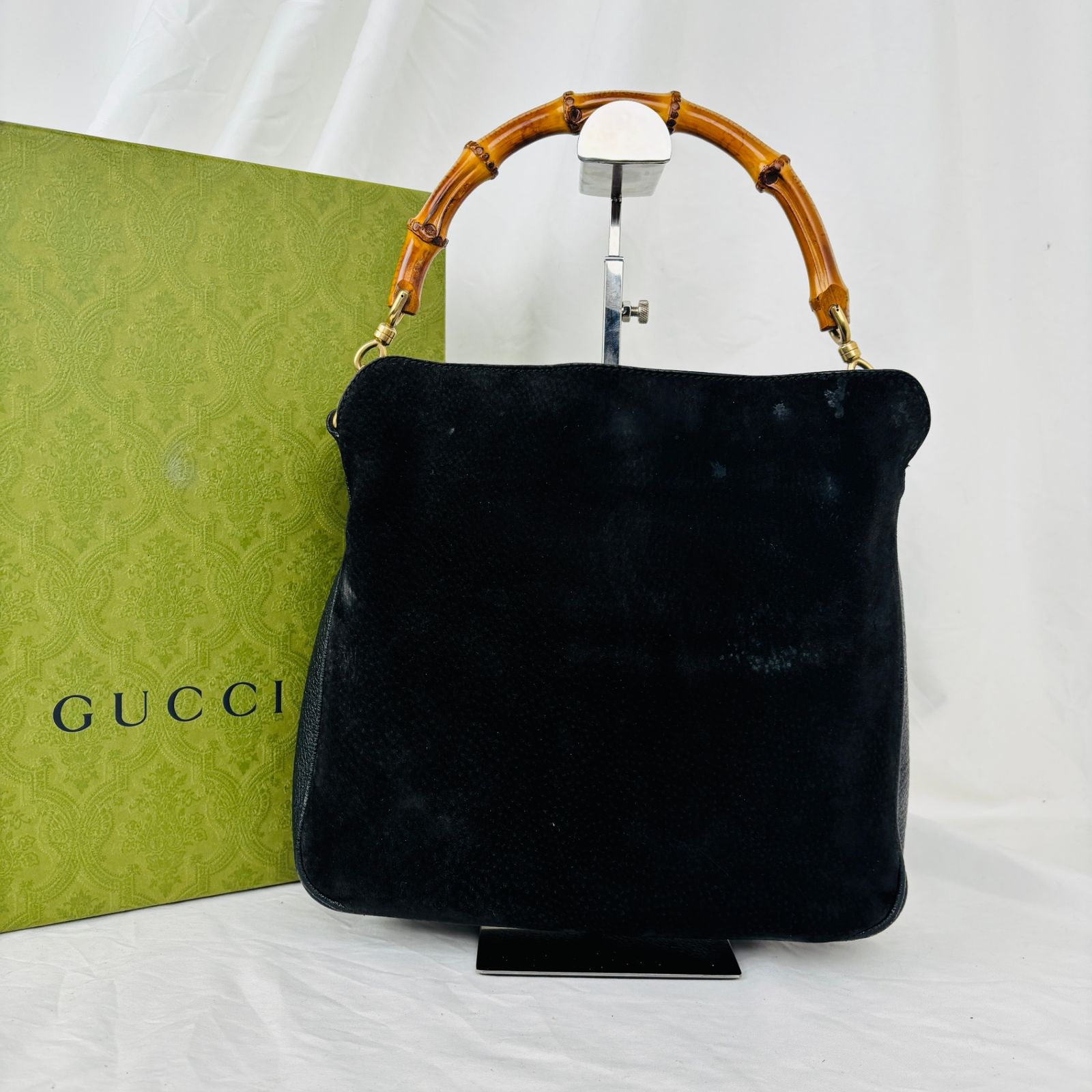 タイムレスな洗練】 GUCCI グッチ ハンドバッグ バンブー スエード  