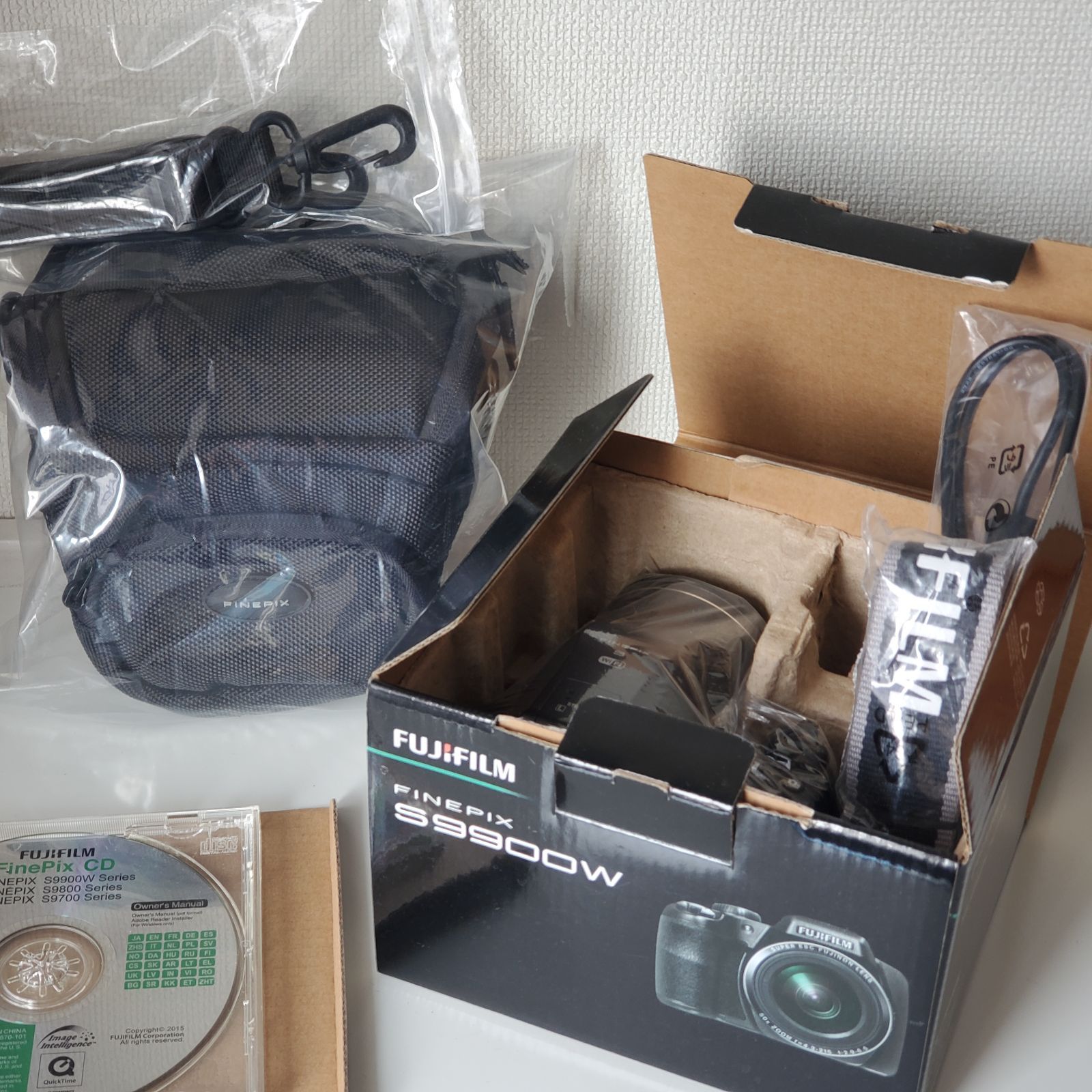 オマケつき美品 通電・基本動作確認 富士フィルム FUJIFILM