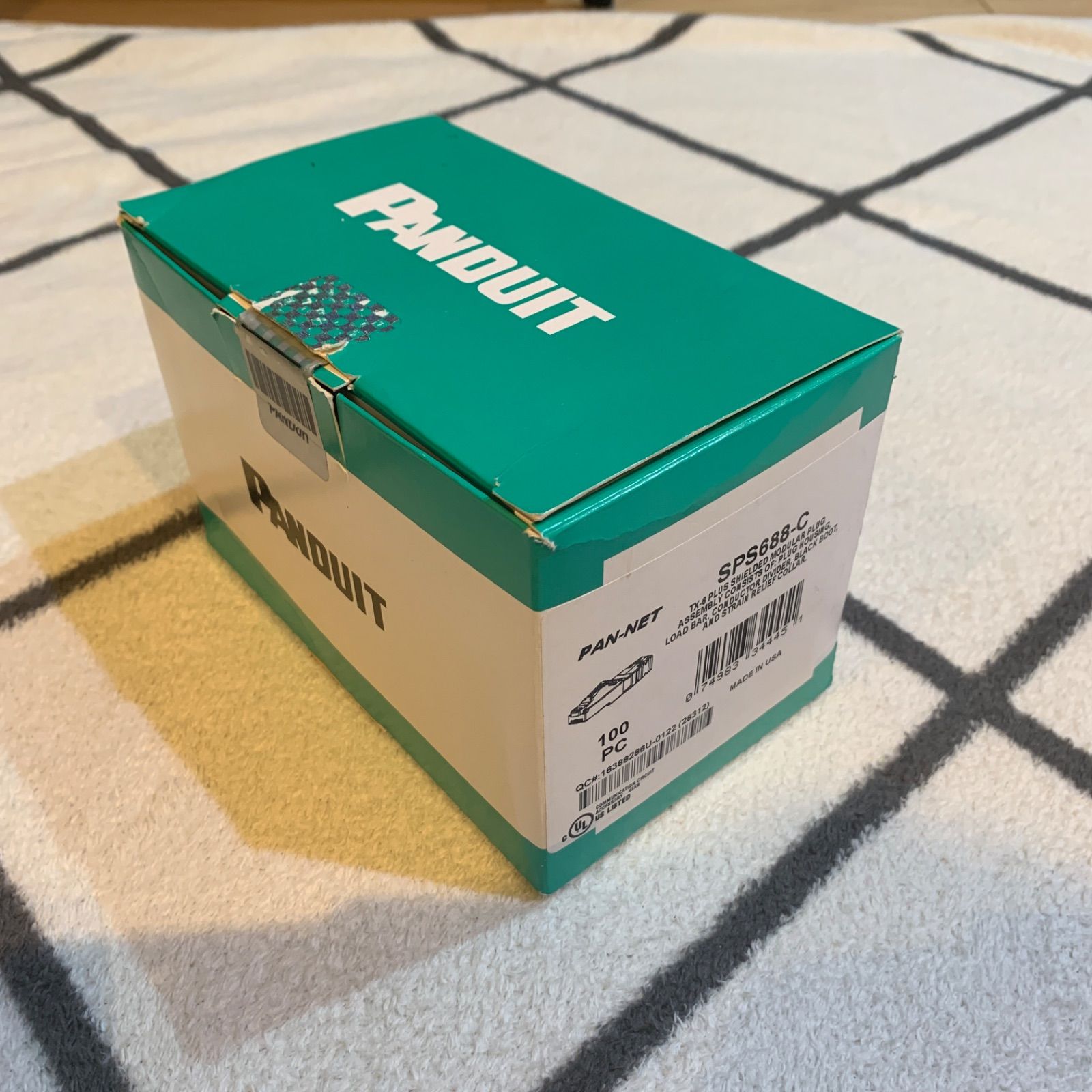 パンドウイットSPS688-Cシールド付きモジュラープラグCat6 100個入り 