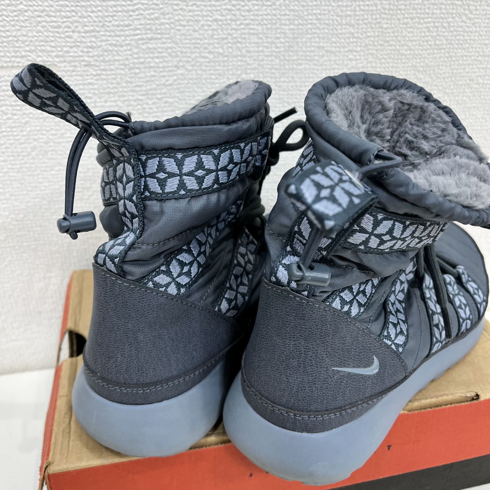 A最終値下げ【美品】NIKE ナイキ ローシランハイスニーカーブーツ 