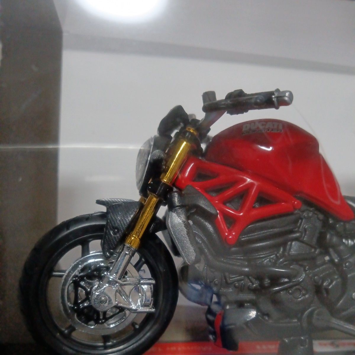 Maisto「1/18 DUCATI Monster 1200 S」ドゥカティ モンスター バイク オートバイ ミニカー マイスト - メルカリ