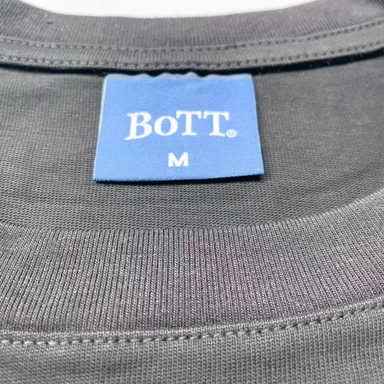 BOTT OG Logo Tee(white) X-LARGEサイズ(BoTT OG LOGO TEE) BOTT OG Logo Tee(white) X-LARGEサイズ(BoTT OG LOGO TEE)