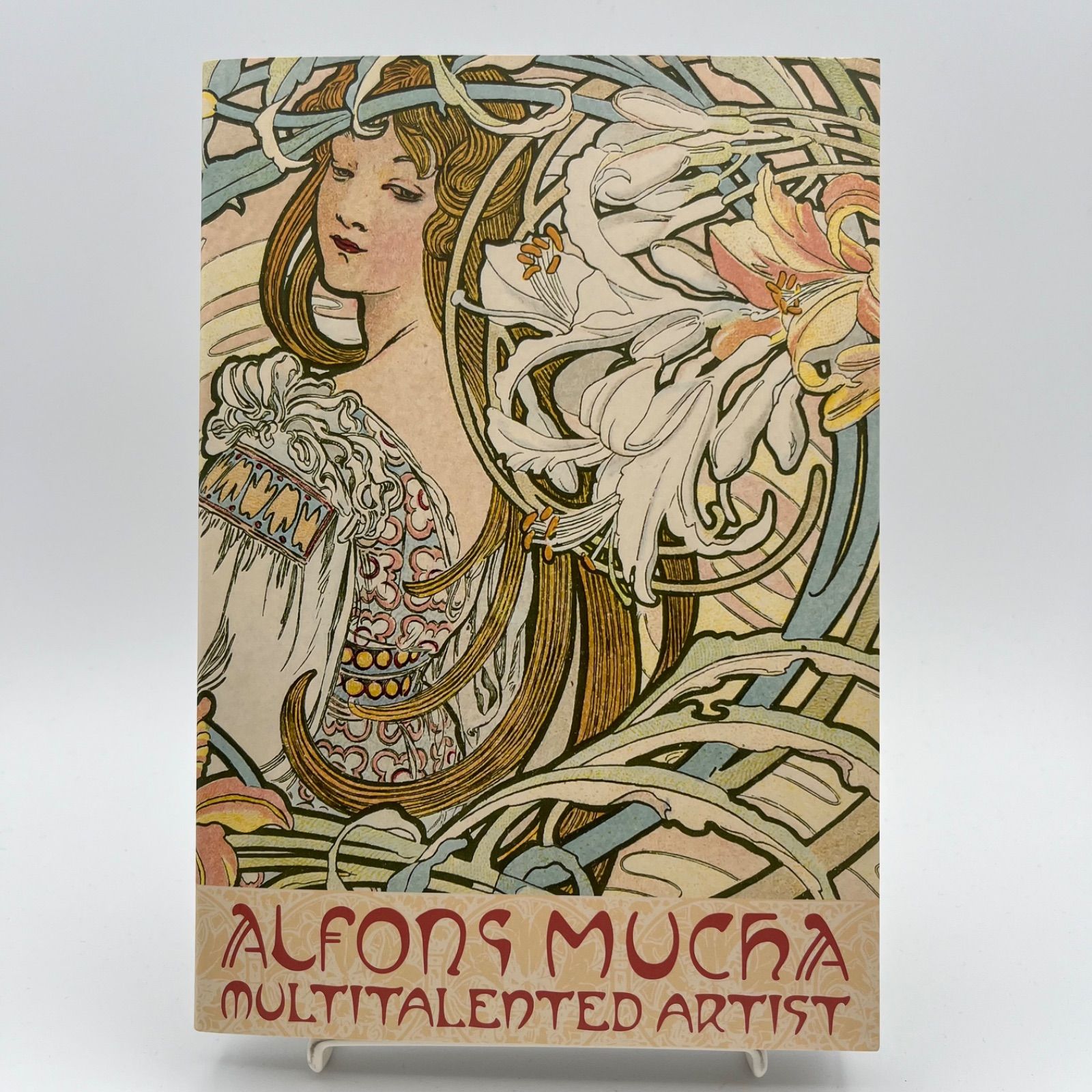 Mucha | Art Book Iskusstvo