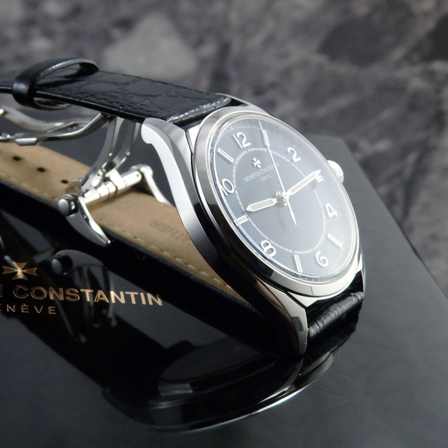 T160 茶碗 『渋草焼』『椿花』『渋草陶窯 渋草柳三』 共箱 抹茶碗