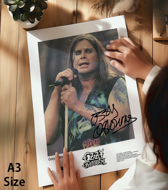 【Mサイズ】2004年製 ブラックサバス BLACK SABBATH OZZY Black Sabbath ブラック・サバス/Ozzy Osbourne Years Ultimate
