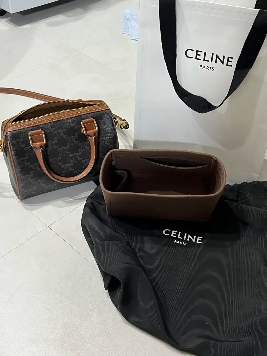 Celine(セリーヌ) ボストンバッグ スモール Tan - メルカリ
