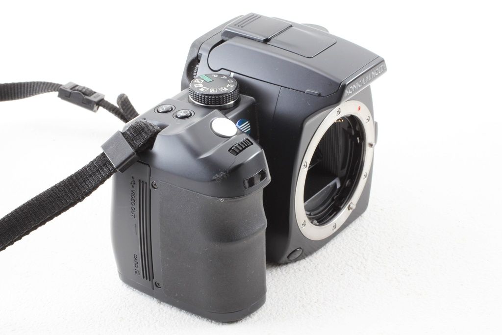 MINOLTA