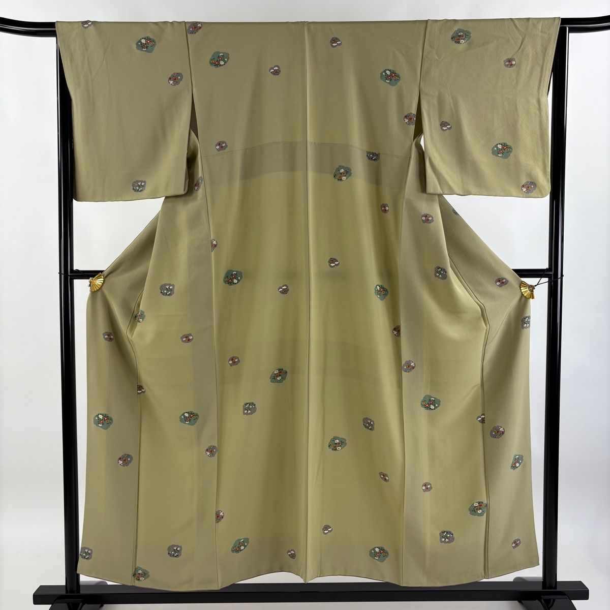 ★専用★美品 小紋 くすみグリーン 篠笛 身丈157.0cm 裄丈66.0cm 小紋 身丈160.5cm 裄丈63.5cm S 袷 麻の葉 小花 深緑 正絹 美品