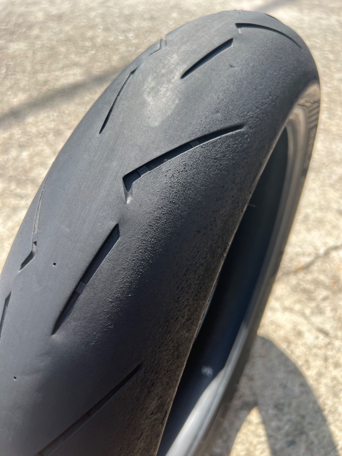 ピレリ ディアブロ スーパーコルサ V4 SC1 120/70R17 200/55R17 前後