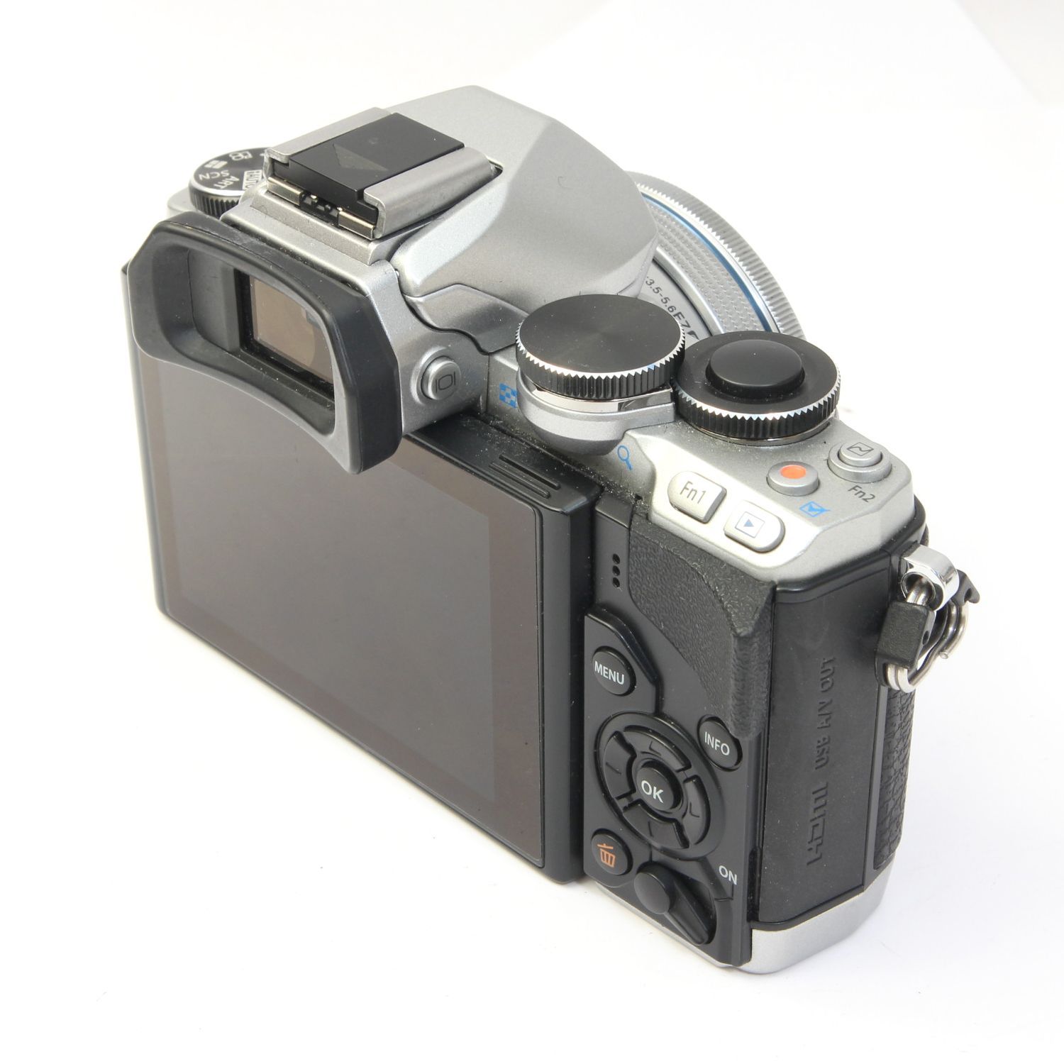 シャッター数1234回】 OLYMPUS オリンパス OM-D E-M10 + MZD 14-42mm