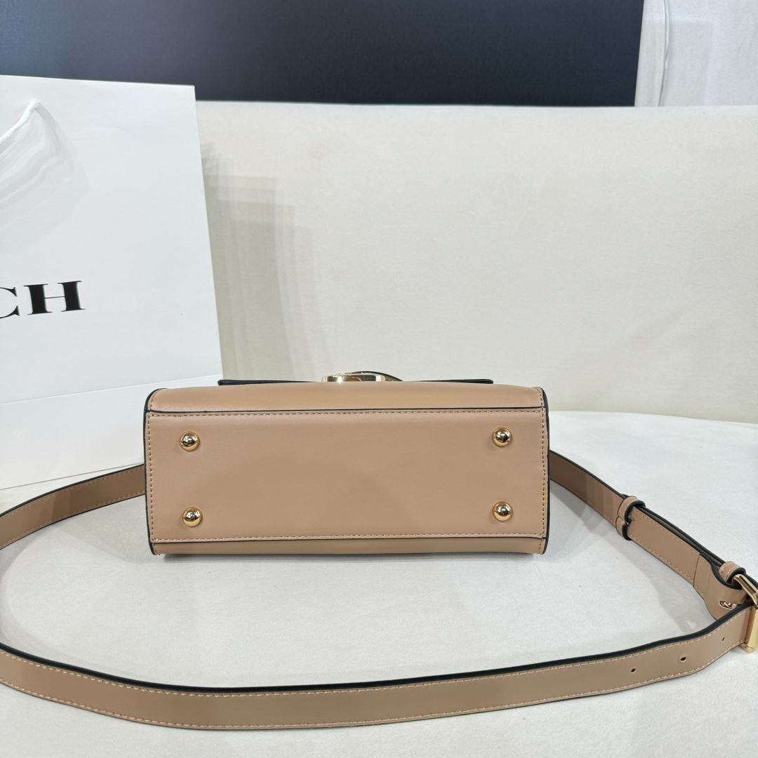 今日特価】COACH コーチ 斜め掛け・手提げバッグ 送料無料 限定