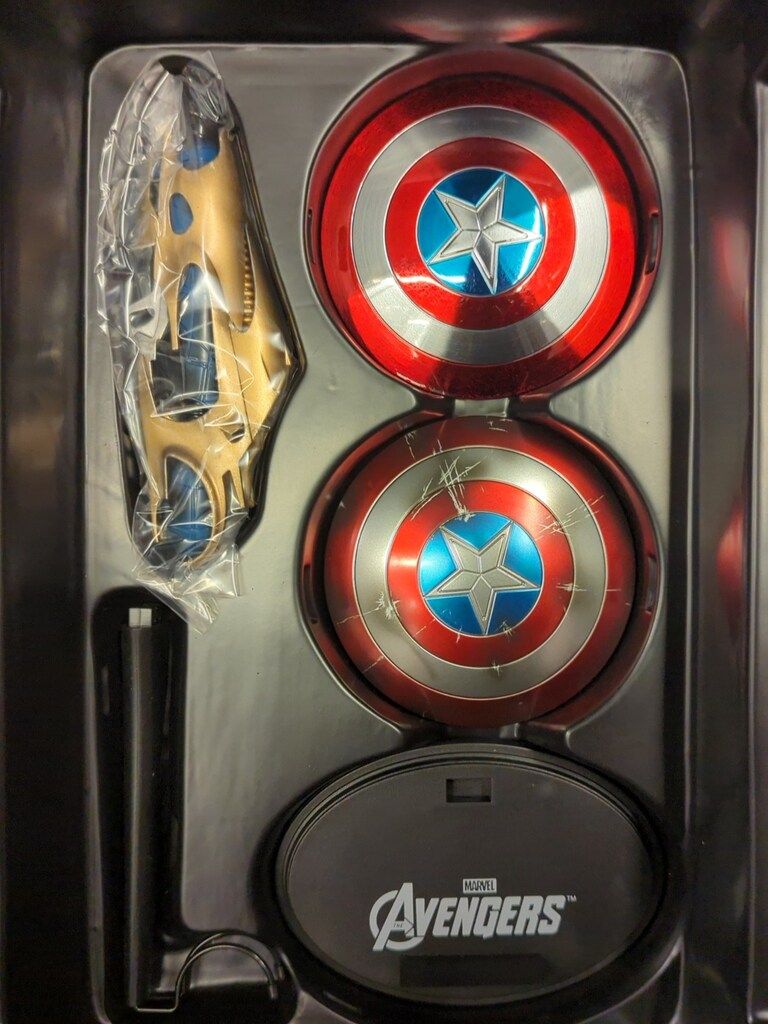 HOTTOYS CAPTAIN AMERICA （MMS174) 1/6 Hot Toys MMS174 Avengers Captain America Steve Rogers