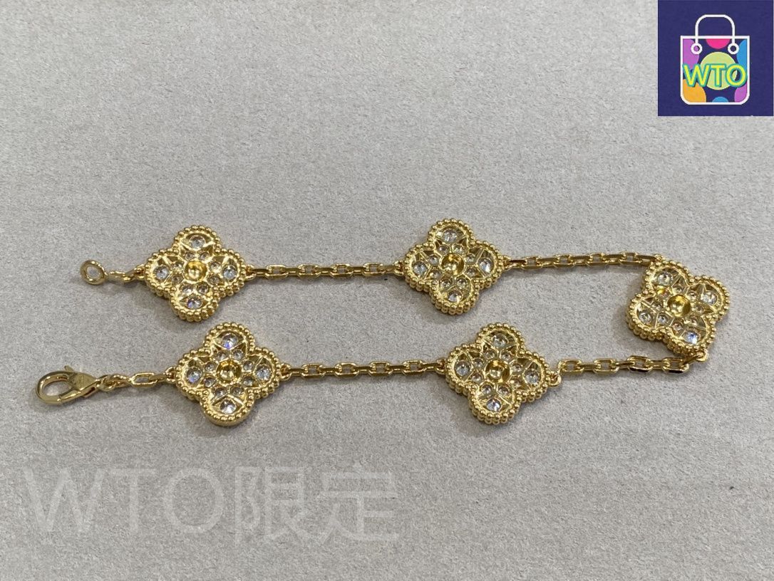 【未使用】VCA ブレスレットポーチ Van Cleef ＆ Arpels 極美品 ヴァンクリーフ&アーペル VCA