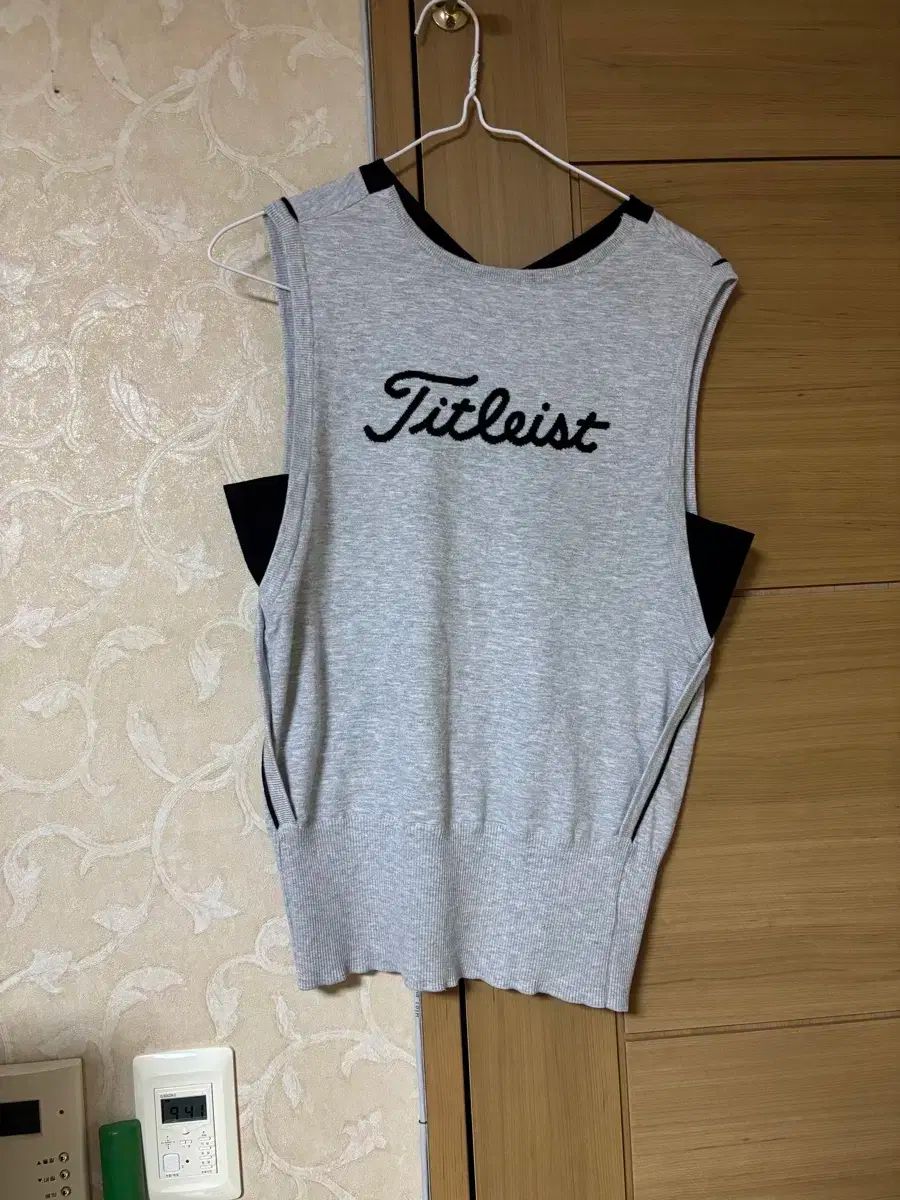 【雷市場（ポンジャン）商品韓国直送】 Titleist(タイトリスト) 正規品 ベスト m 90