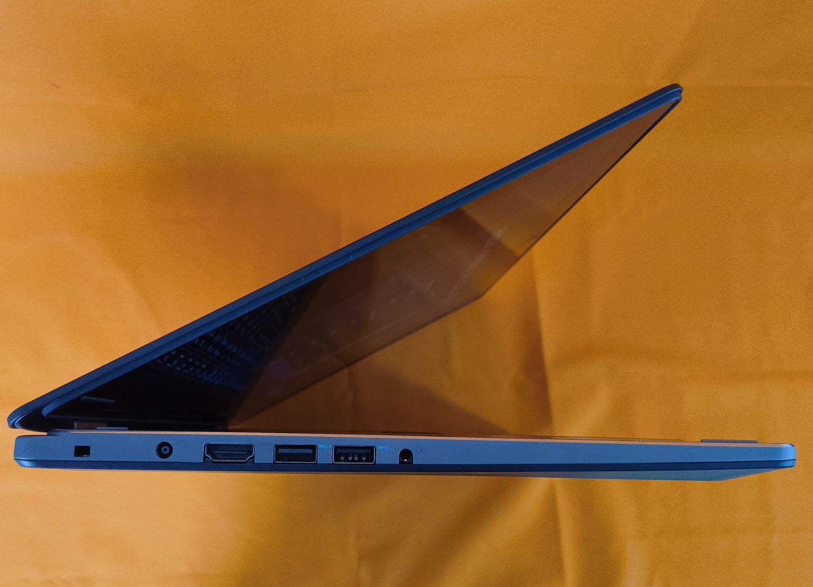 Dell Inspiron 15 7568 シルバー デル 15.6型 Core i5 Windows