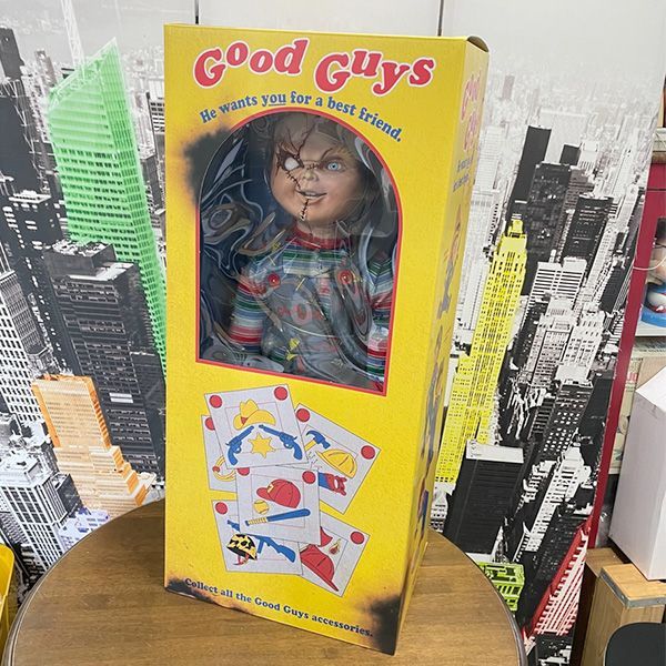 チャッキー ライフサイズ レプリカ ドール 【NECA】 - メルカリ