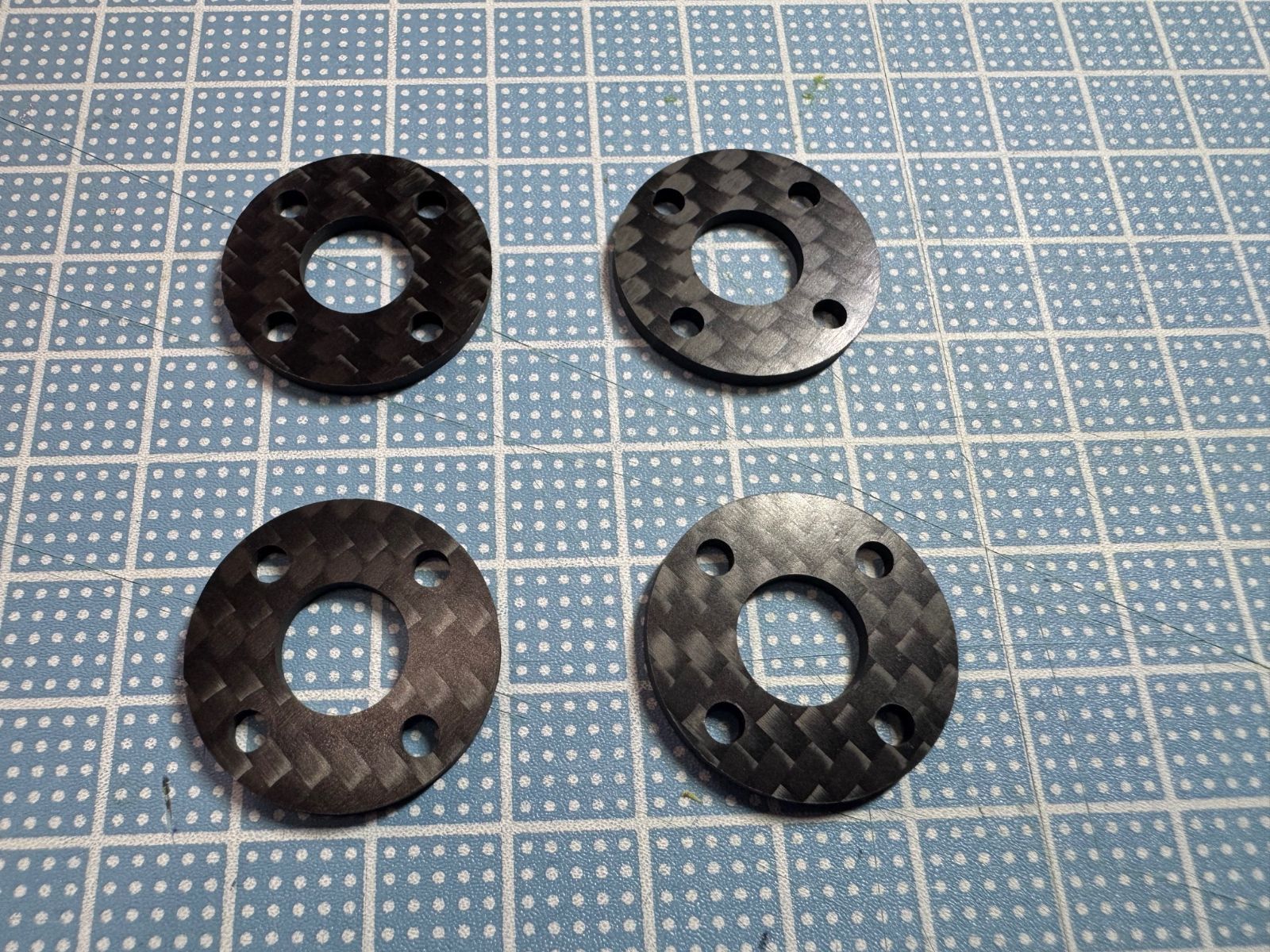 ヨコモ YZ-834B ドッグファイター用 ホイル固定補強カーボン製ディスク