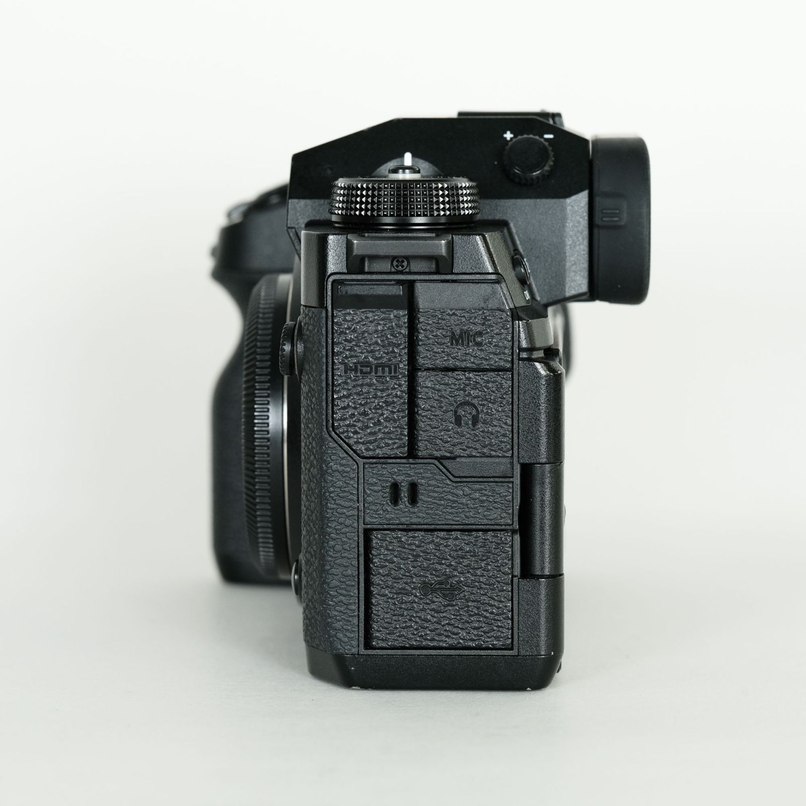 富士フイルム - 【シャッター回数5957】fujifilm X-H2 ボディ 富士フイルム - 【シャッター回数5957】fujifilm X-H2 ボディの