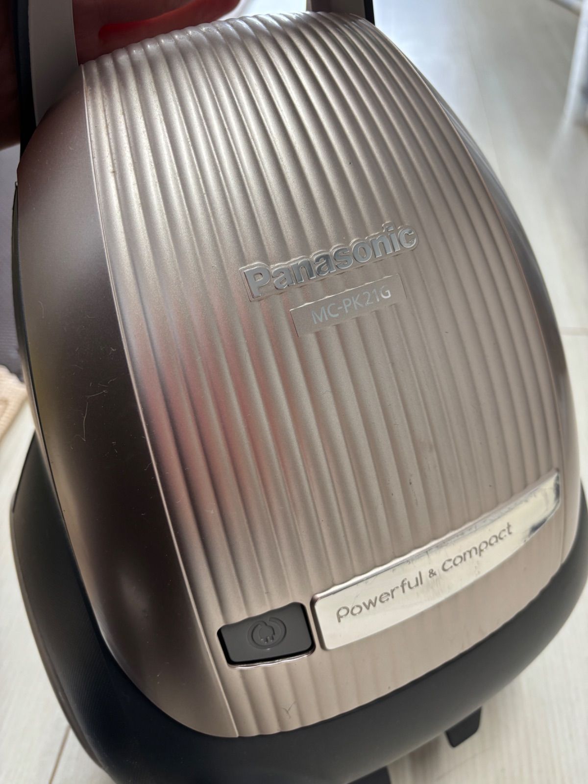 パナソニック ショップ 電気掃除機 紙パック式 MC-PK21G-N 2020年製