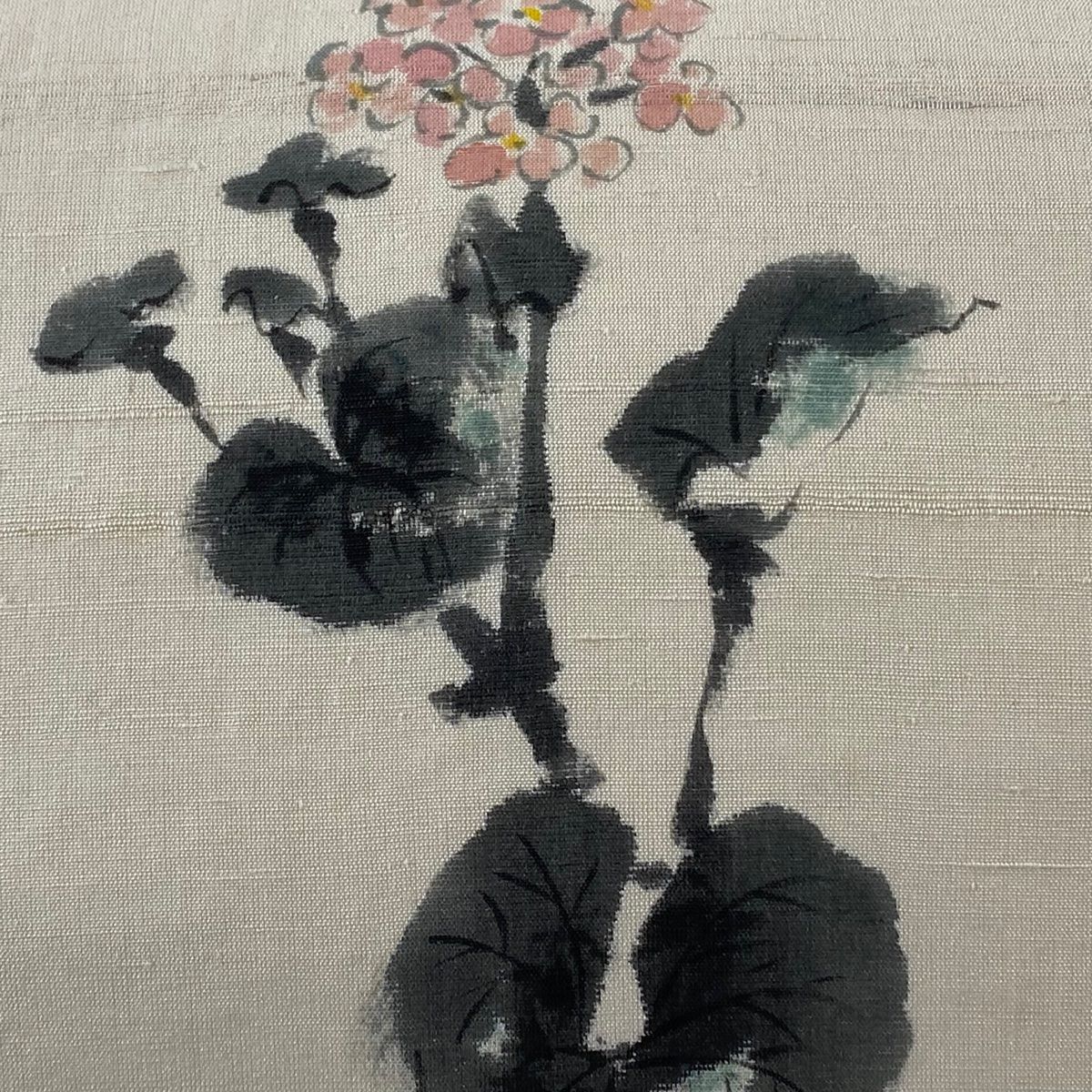 バイセル 着物 名品 紬 ベージュ 縦縞 草花 亀甲絣 やまと 正絹 袷（10月～5月） 161cm Mサイズ ☆☆☆☆ 紬 身丈159.5cm 裄丈63.5cm S 袷 草花 亀甲絣 ベージュ 正絹 優品