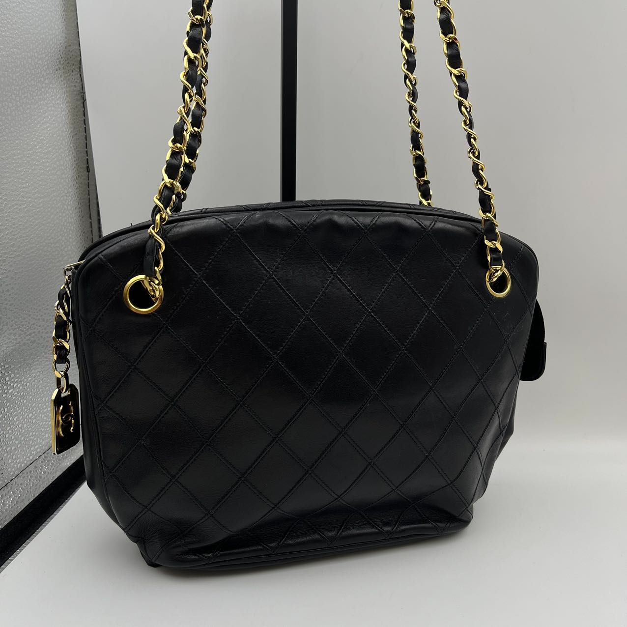 CHANEL シャネル ココマーク ビコローレ チェーンショルダーバッグ ラムスキン レディース １番台【中古品】Shoulder bag  HIBUOCHI VINTAGE - メルカリ