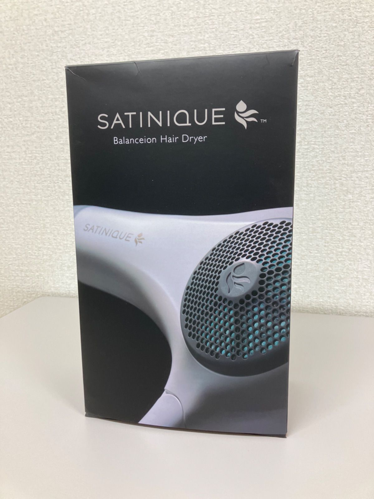 高評価なギフト SATINIQUE(サテニーク) バランスイオン ヘアドライヤー