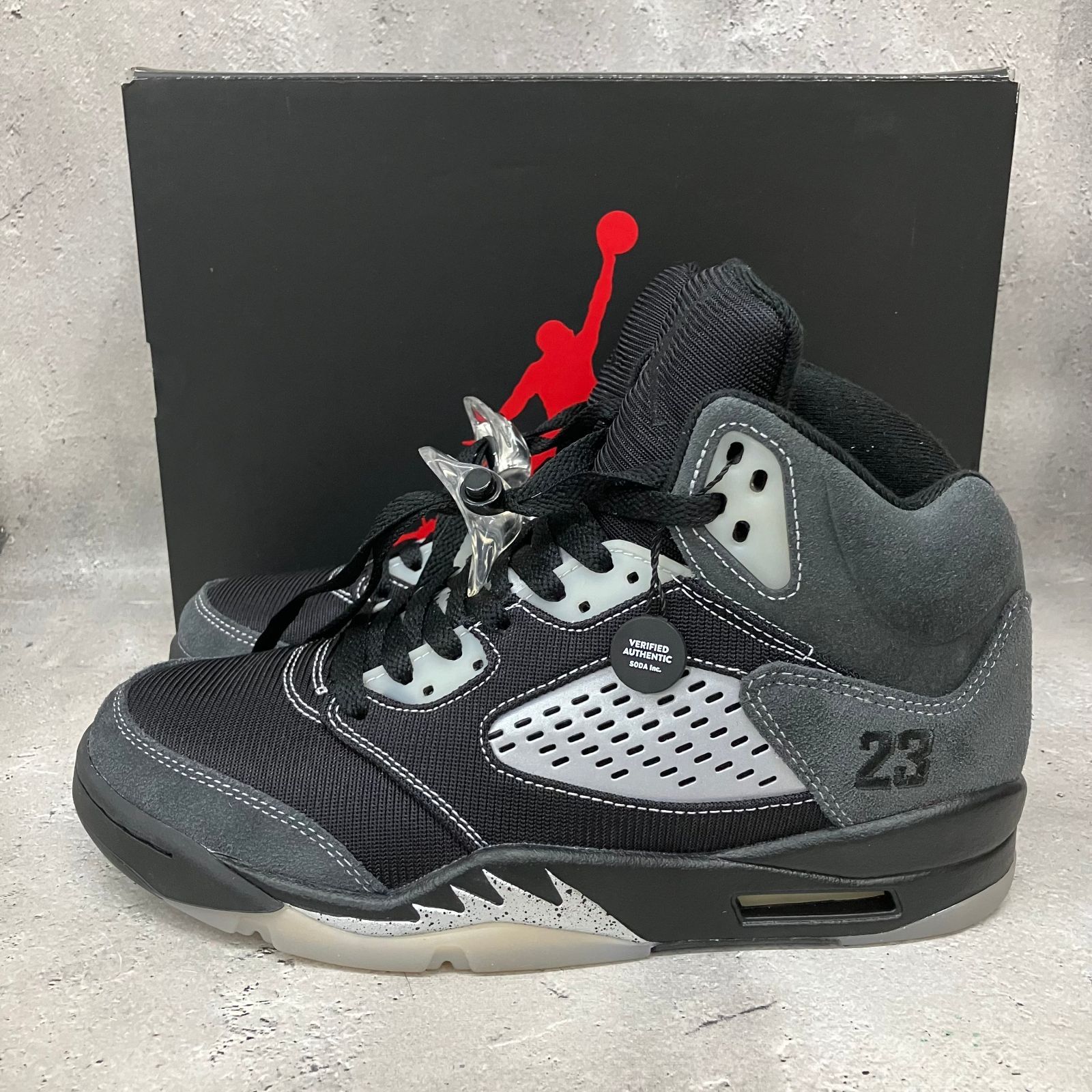 新古品❣️】 エアジョーダン 5 アンスラサイト AIR JORDAN 26cm 新古品❣️】 エアジョーダン 5 アンスラサイト AIR JORDAN 26 - メルカリ