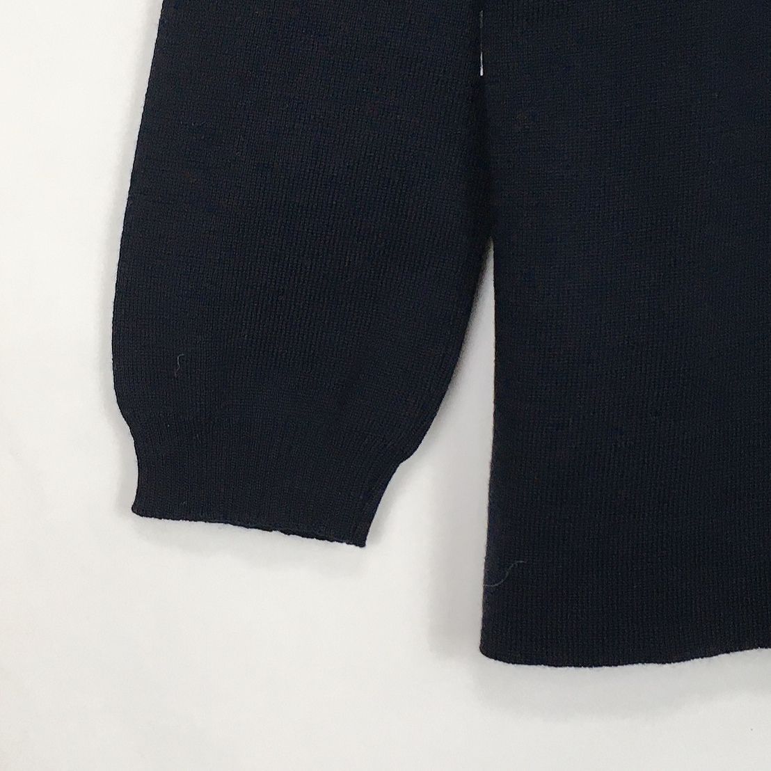 美品 Margaret Howell ウール Vネックニット MHL.