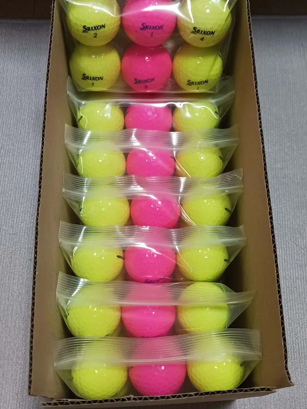 SRIXON スリクソン A レベル グロス 2 平和 ロストボール 6 区 7 セット 42 ゴルフボール