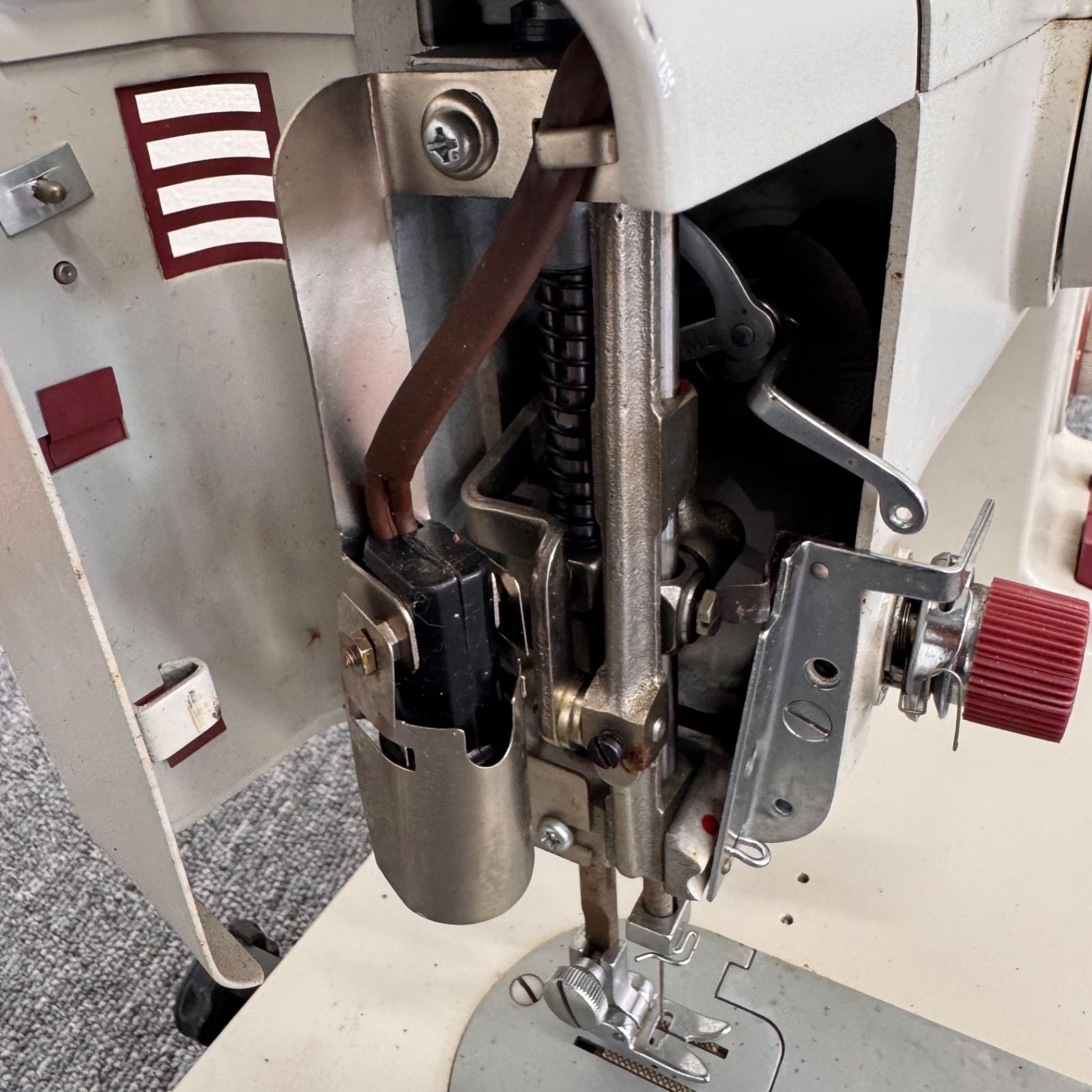 レトロなミシン♪ RICCAR No.654 RICCAR TA-1 リッカー製 職業用足踏み