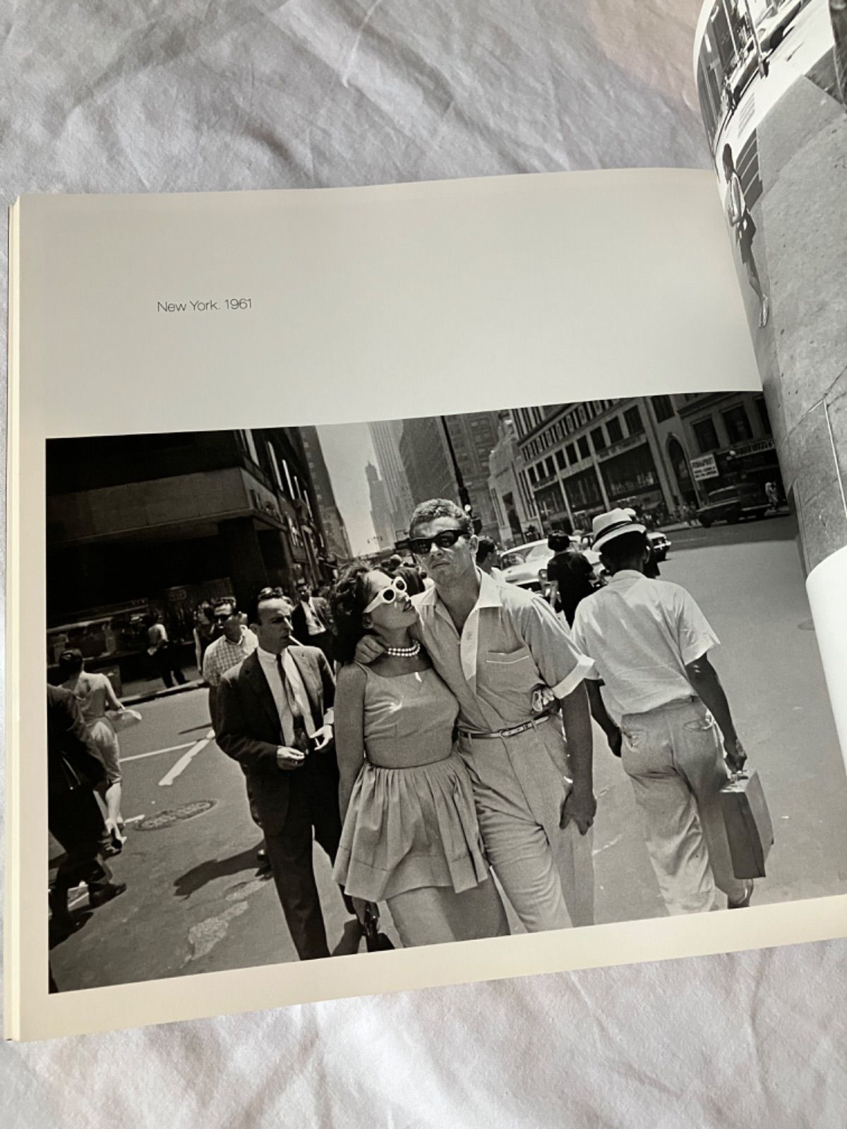 Garry Winogrand: Figments from The Real World - メルカリ