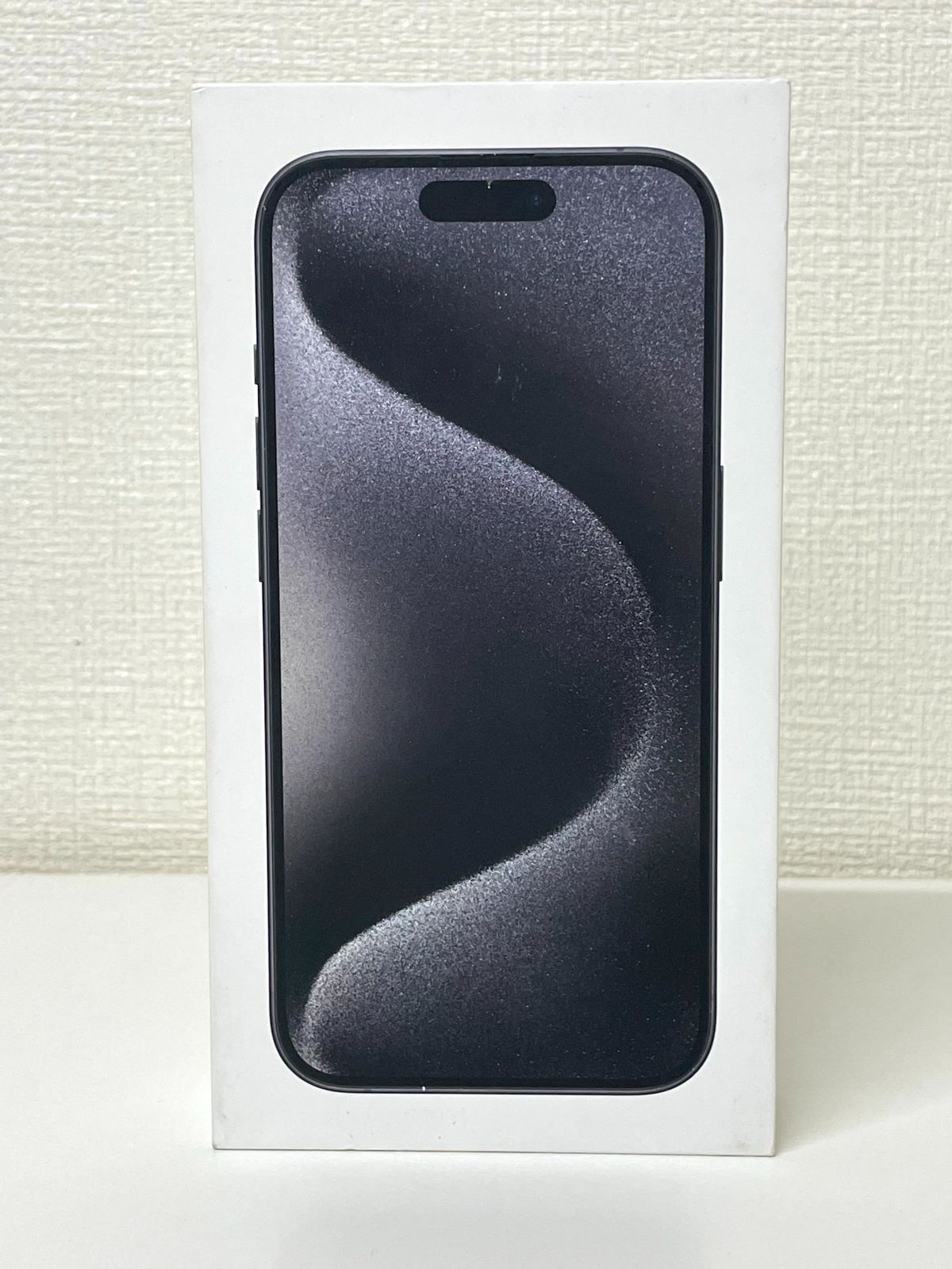 iPhone 15 Pro 256GB Black Titanium 未開封新品 - メルカリ