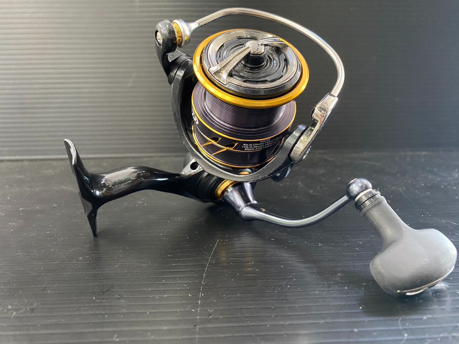 ダイワ 21 カルディア LT3000-CXH DAIWA スピニングリール (02