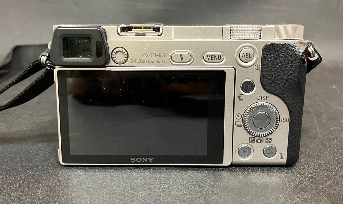 SA1【中古品】SONY ソニー α6000 ミラーレス一眼 ダブルズームキット ILCE-6000