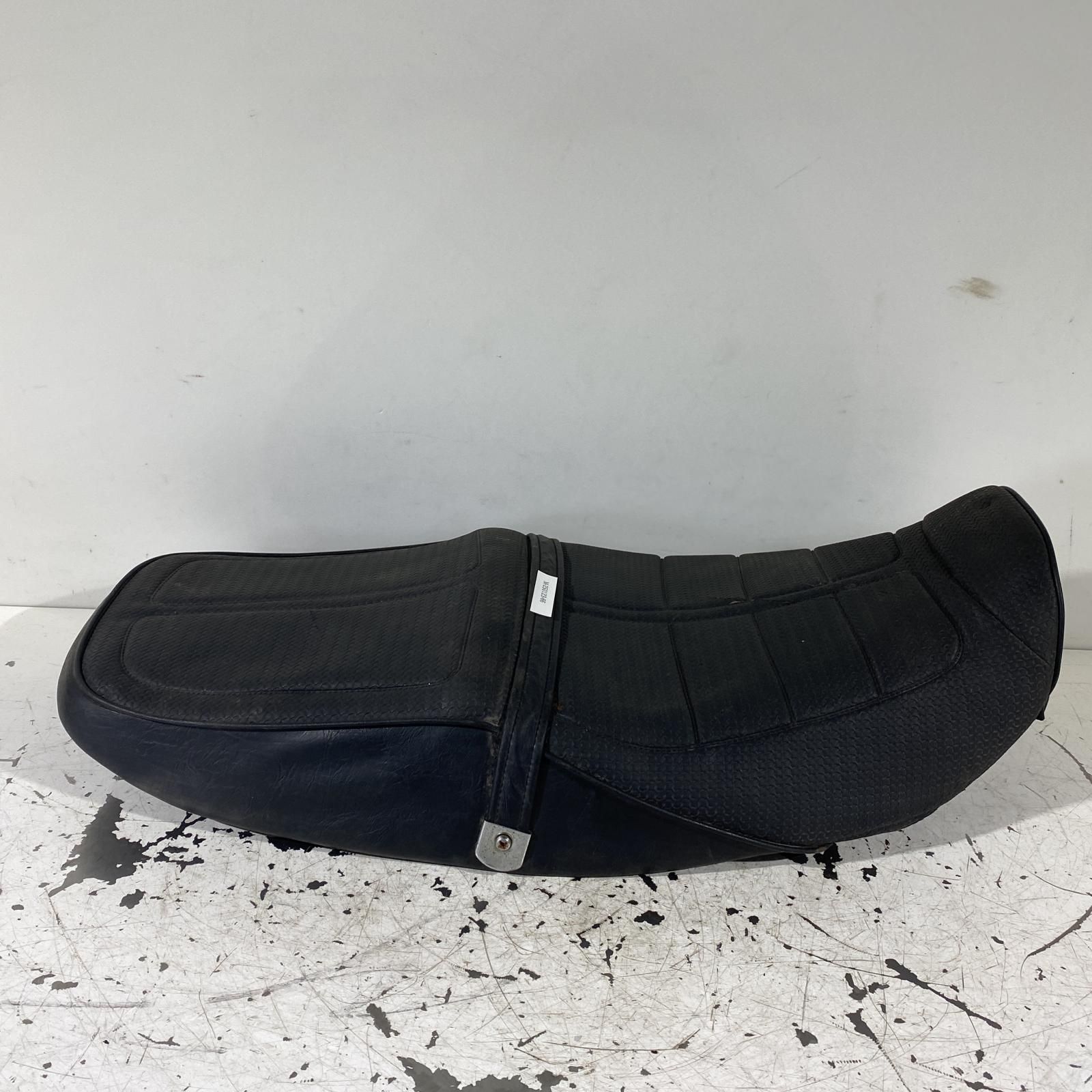 KAWASAKI ゼファーx シート カワサキ