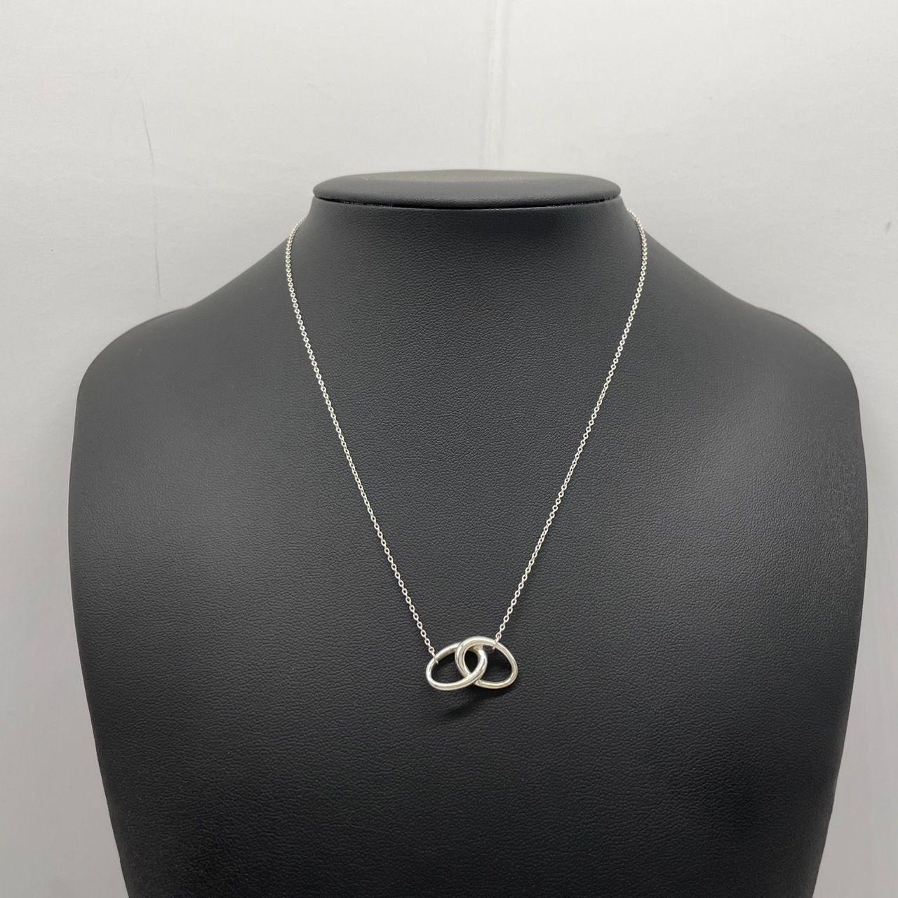 Tiffany & Co. シルバーネックレスリングセット　ダブルループ 美品 TIFFANY & Co. ティファニー ネックレス ダブルループ