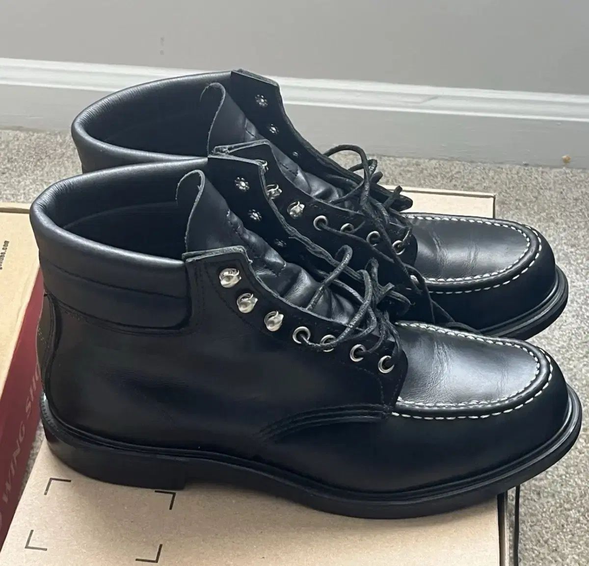 RED WING