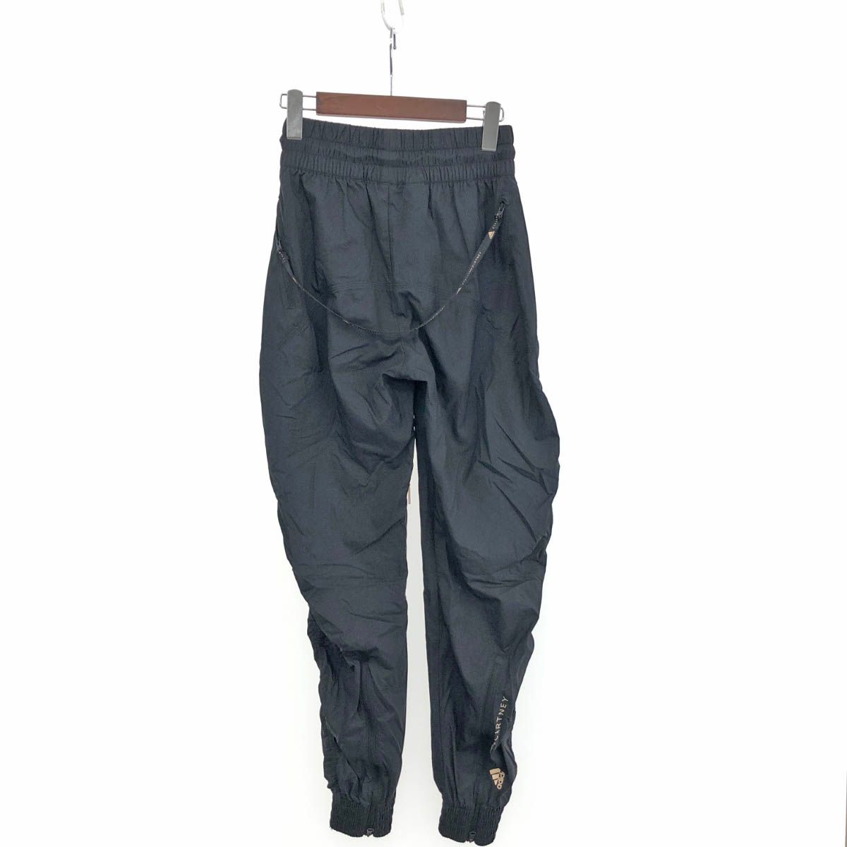 adidas STELLA McCARTNEY ナイロンパンツ　サイズM アディダス ステラマッカートニー コラボ ナイロンパンツ グレー