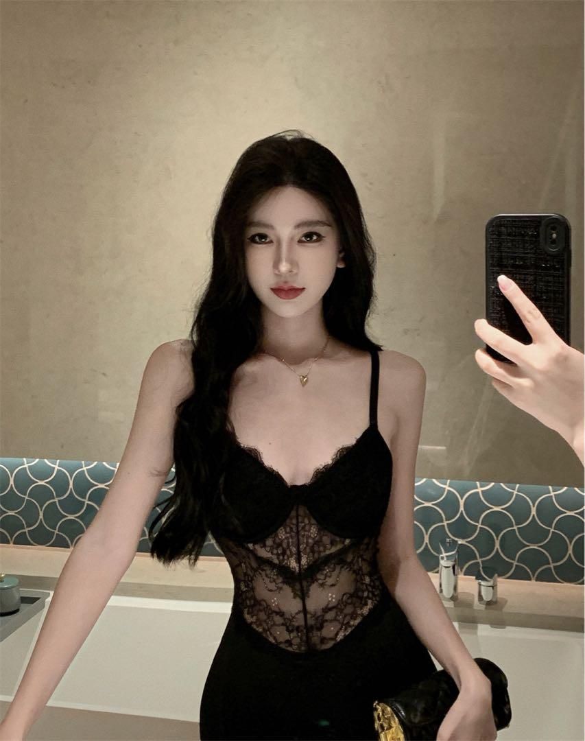 レースロングドレス パーティー ナイトドレス 洗練されたセクシーさ レースロングドレス パーティー ナイトドレス 洗練された