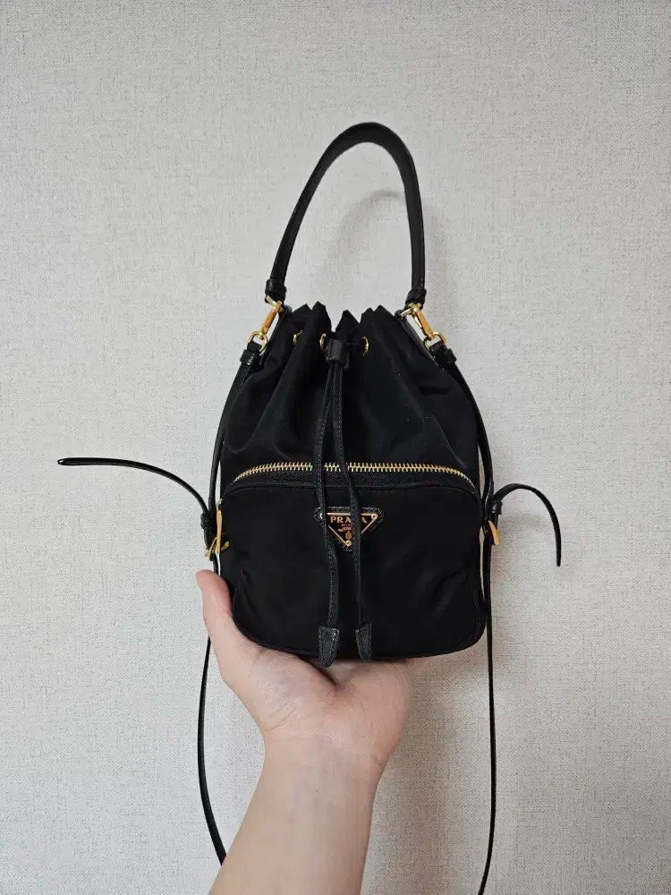 クイック プラダ デュエット Re-Nylon バケットバッグ