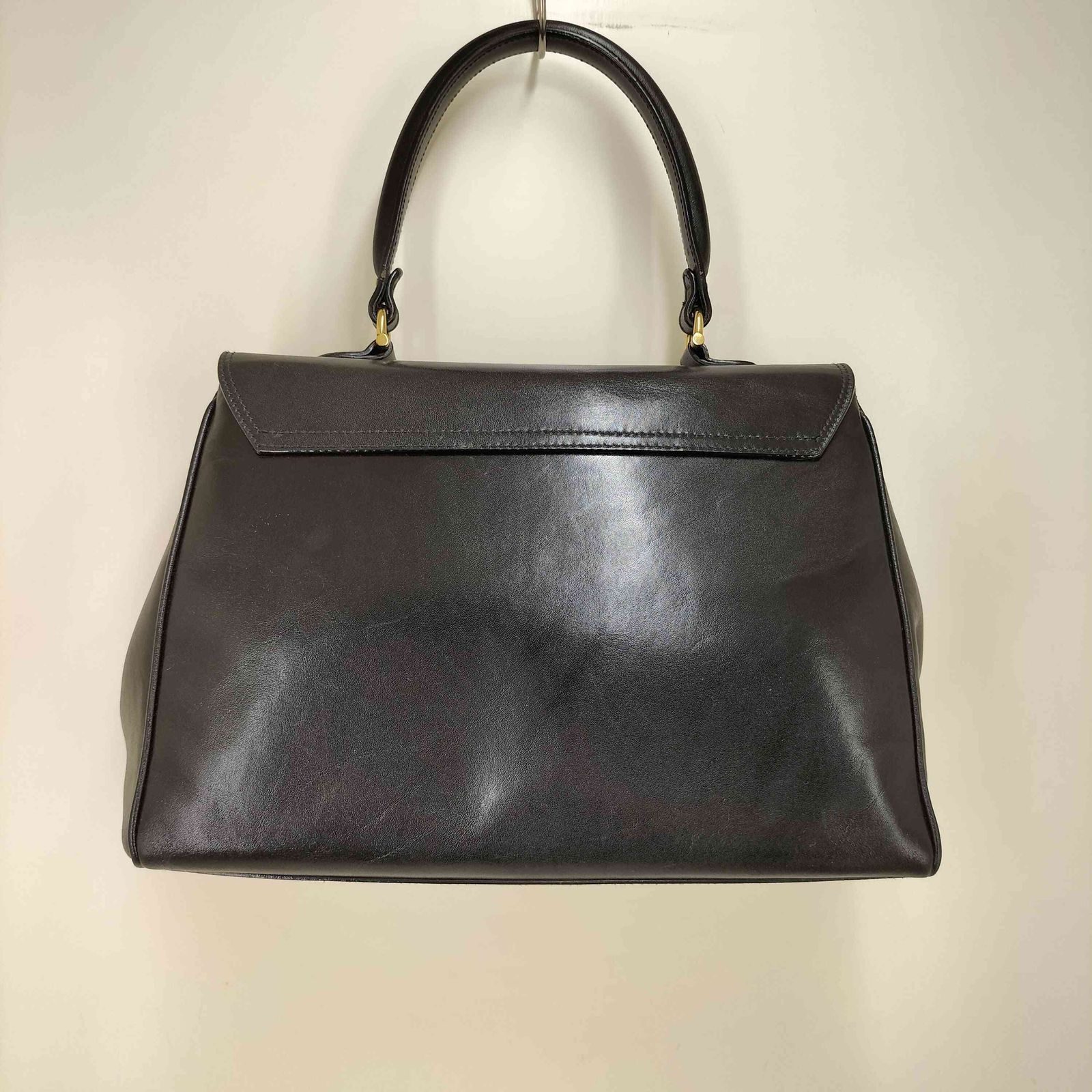 今年も話題の ハンドル AIGNER アイグナー レザー レディース ハンドバッグ バッグ