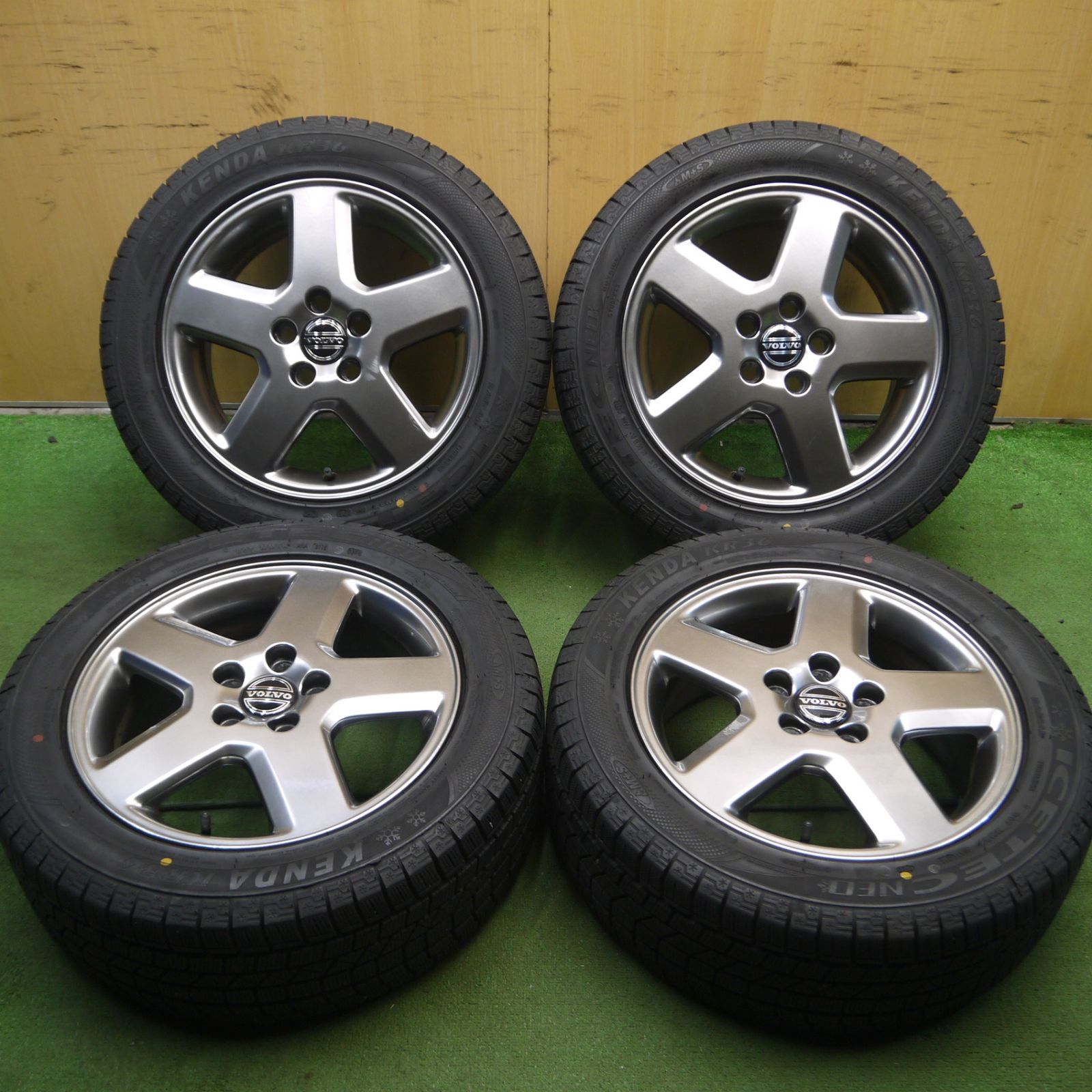 送料無料* バリ溝！キレイ！9.5分☆ボルボ V50 純正 BORBET 205/55R16 スタッドレス ケンダ KR36 アイステック ネオ  PCD108/5H☆4031214Hス - メルカリ